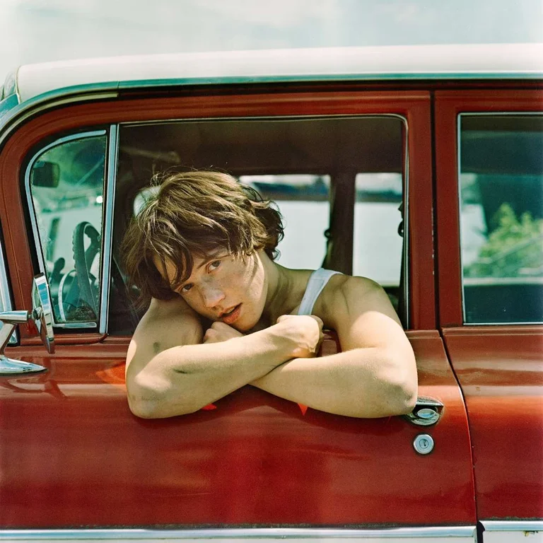 Amelia Day w/ Sarah Adams + mofie