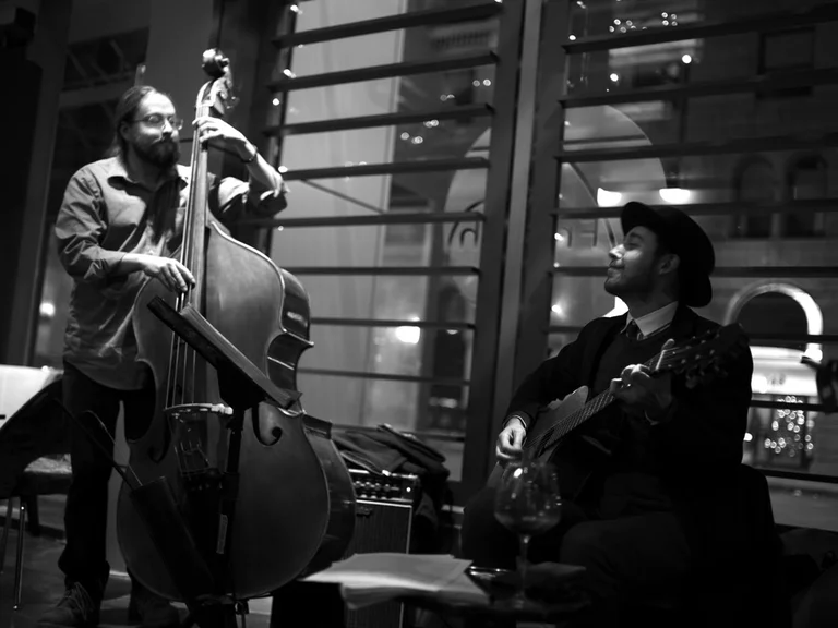 Dazzle Brunch with Alex Trujillo Bossa Duo