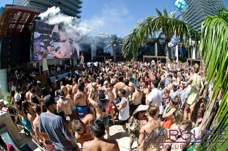 EDC Week: Insomniac Records Pool Party