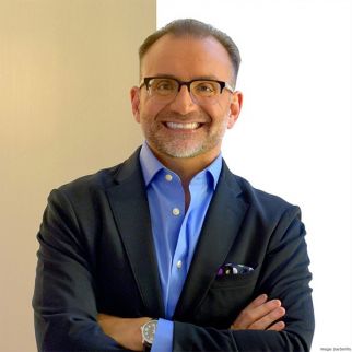 Joe DeVito at Keswick Theatre