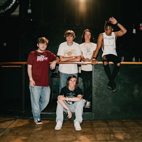 The Runarounds w/ The Back Alley