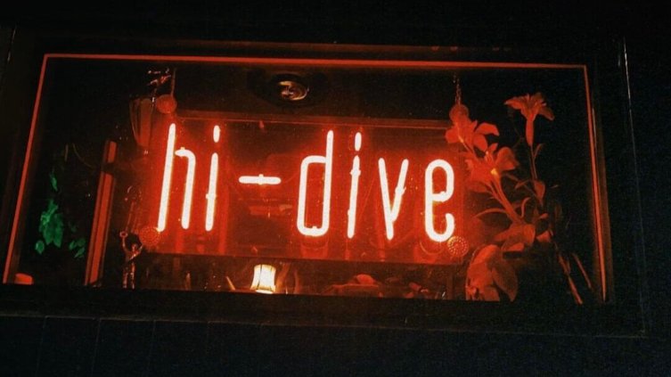 Hi-Dive